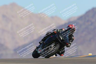 media/Oct-01-2023-SoCal Trackdays (Sun) [[4c570cc352]]/Turn 9 Set 1 (950am)/